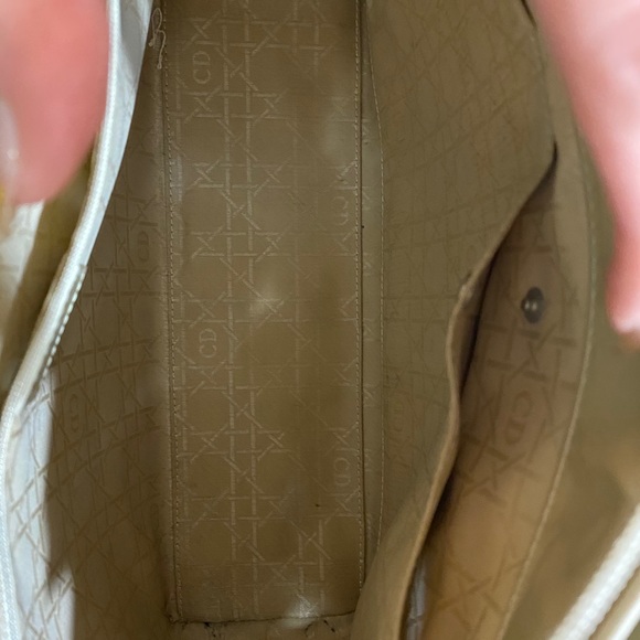 Christian Dior Patent Beaded Malice purse - Picture 8 of 14